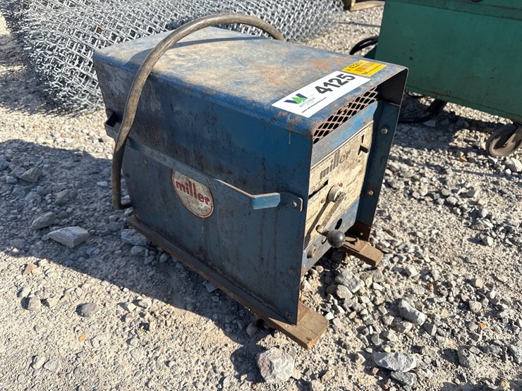 #43267-•-miller-m180-welder-k198983-inv#-43267-image-8