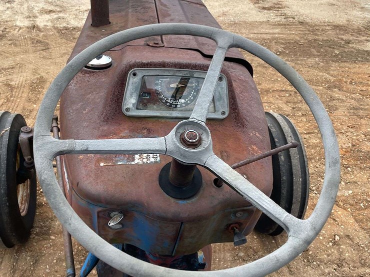 ford-4000-image-10