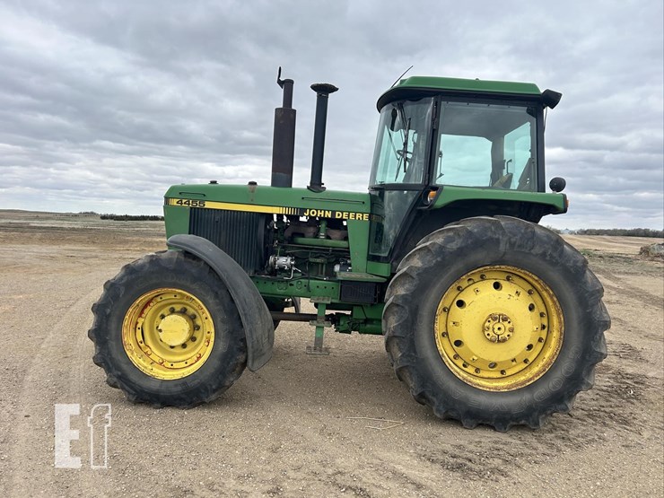 john-deere-4455-image-8
