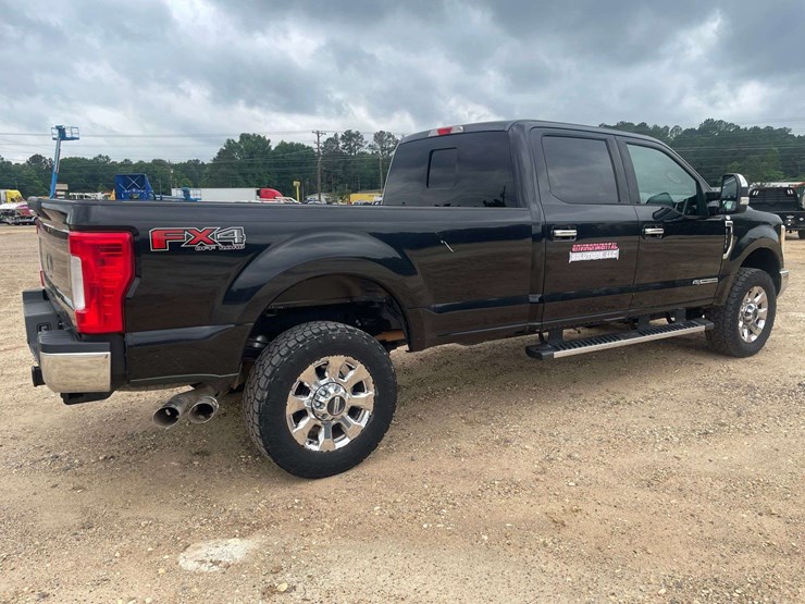 2017-ford-f350-image-3