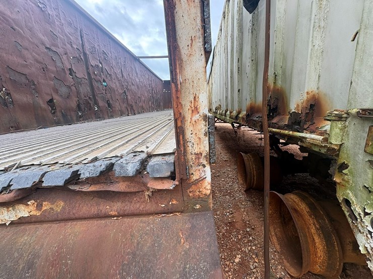 #41745-•-steel-48'-t/a-chip-trailer-image-9