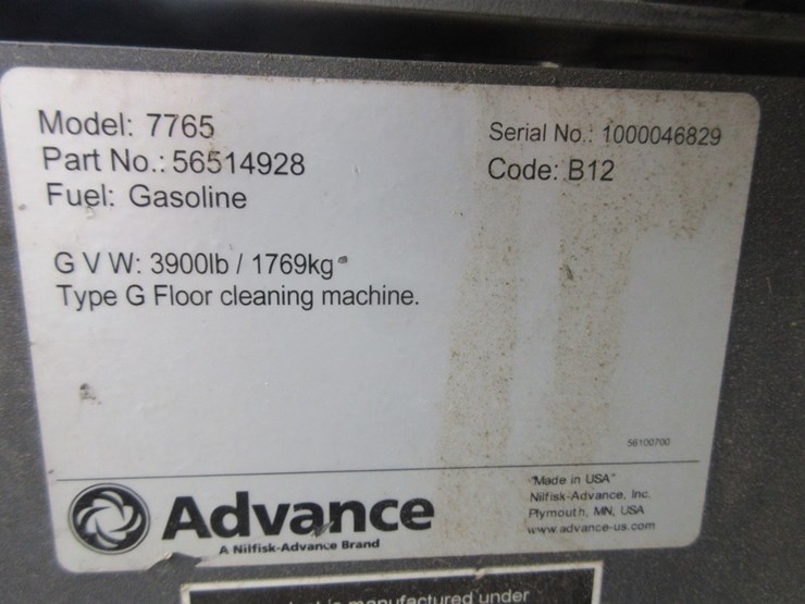 advance-7765-ride-on-floor-sweeper,-image-10