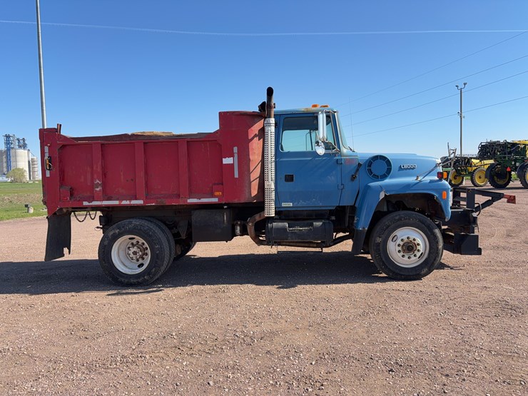 1997-ford-l8000-image-7