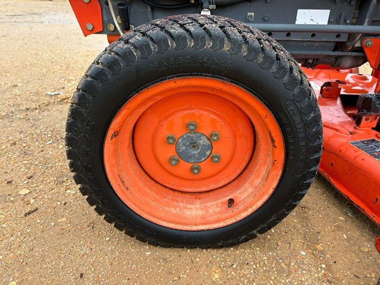 kubota-b7800-image-18