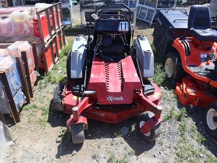 exmark-staris-s-series-stand-on-mower-image-3