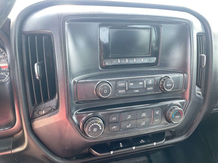 2015-chevrolet-silverado-1500-image-13
