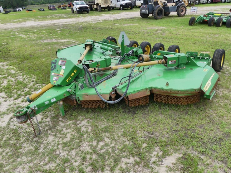 2024-john-deere-fc15r-image-2