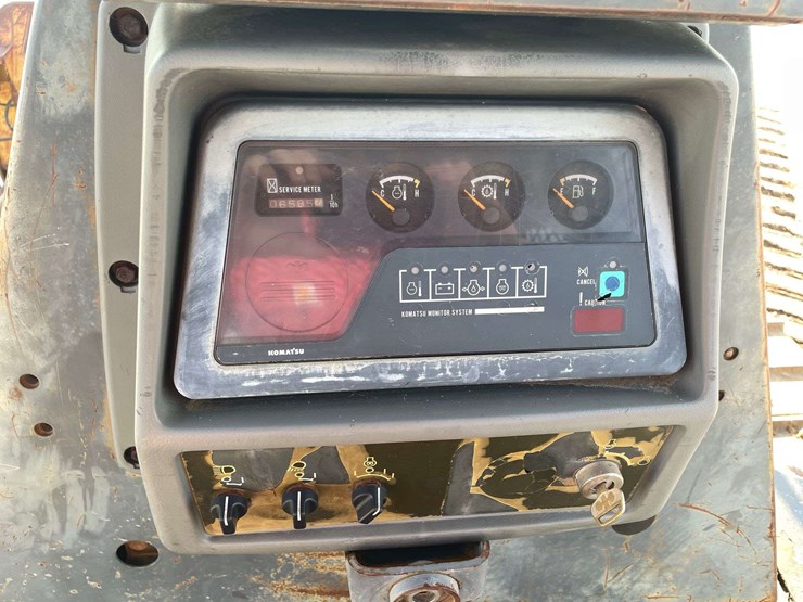1998-komatsu-d65ex-12-image-17