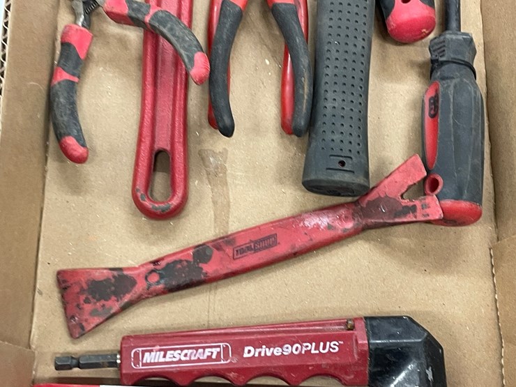 #8598-•-assortment-of-shop-items-image-11