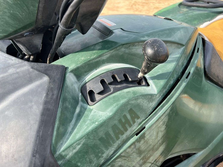 2016-yamaha-grizzly-700-4x4-atv-(9,345-miles-showing)-image-17