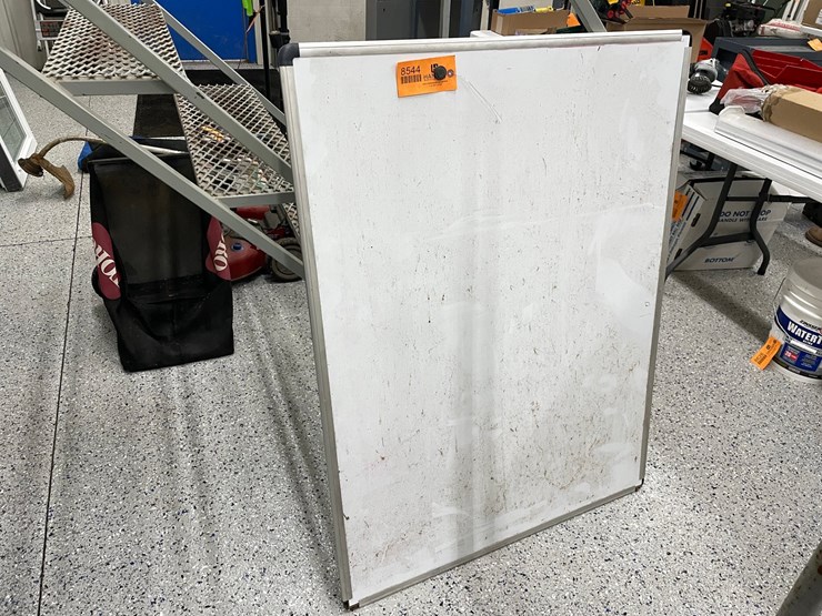 #8544-•-white-board-image-2