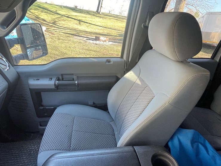 2013-ford-f250-xlt-image-42