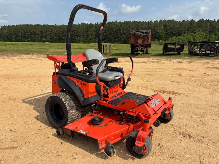bad-boy-"outlaw"-72"-cut-zero-turn-lawn-mower-(1,403-hours)-image-4