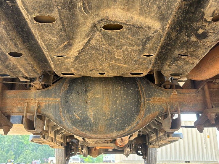 2014-ford-f550-image-10