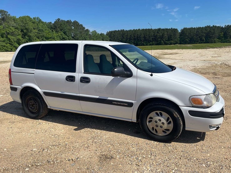 2004-chevrolet-venture-image-4