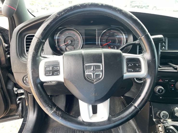 2014-dodge-charger-4-door-police-sedan-(133,562-miles)-image-12