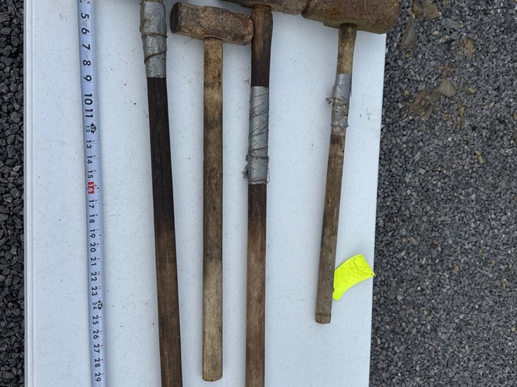 #540-•-4-old-sledge-hammers-image-1