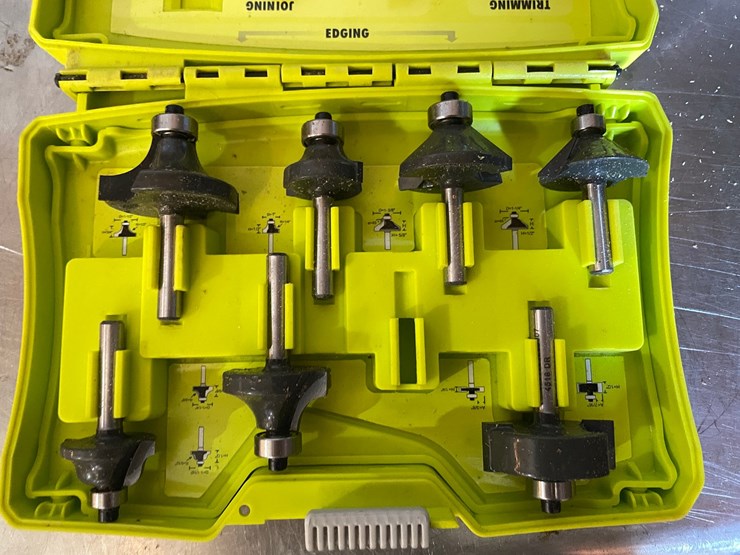 #1852-•-rockwell-router-with-wolfcraft-router-table-image-9