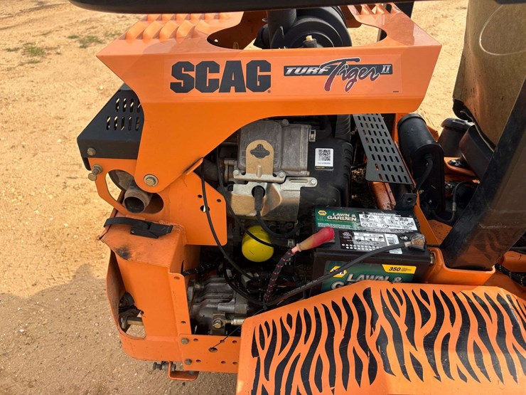 scag-"turf-tiger-2"-72"-zero-turn-lawn-mower-(1,999-hours)-image-16