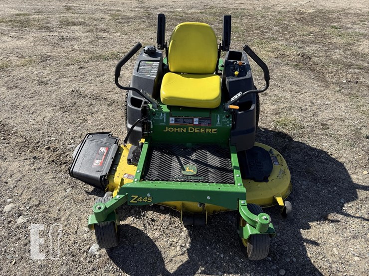 john-deere-z445-image-15