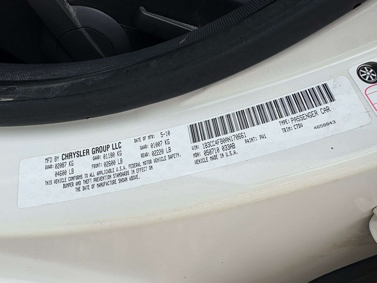 2010-dodge-avenger-4-door-sedan-(92,998-miles)-image-35