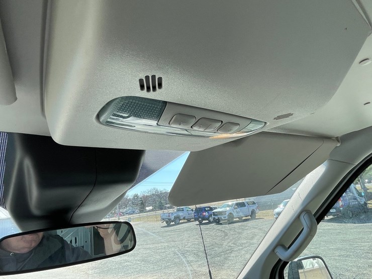 2016-ford-transit-image-56