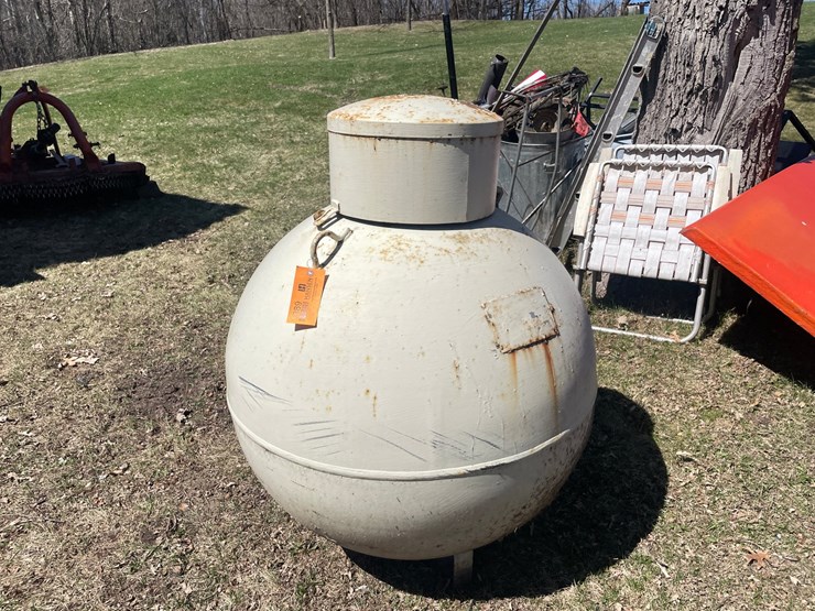 #1889-•-round-propane-tank-image-4