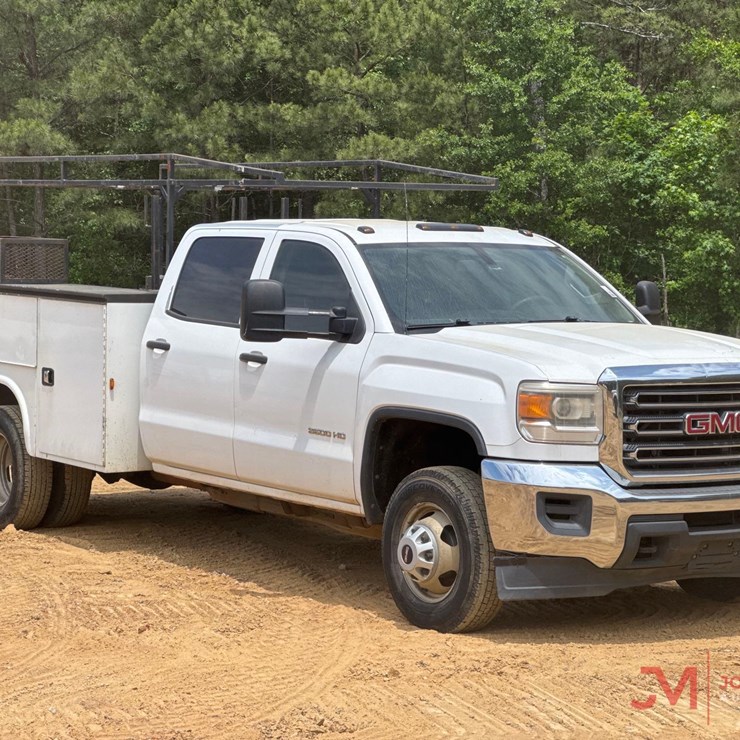 2015 GMC 3500HD