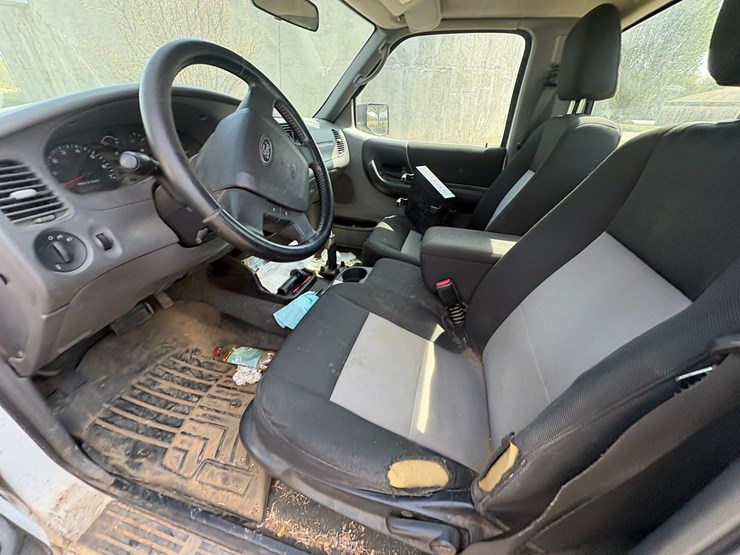 2010-ford-ranger-image-39