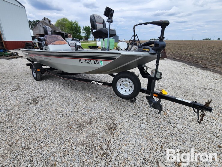 2007-fisher-1700-bass-boat-w/-trailer-image-3
