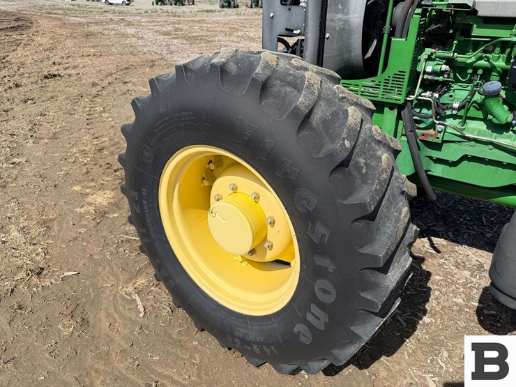 2009-john-deere-6115d-image-23