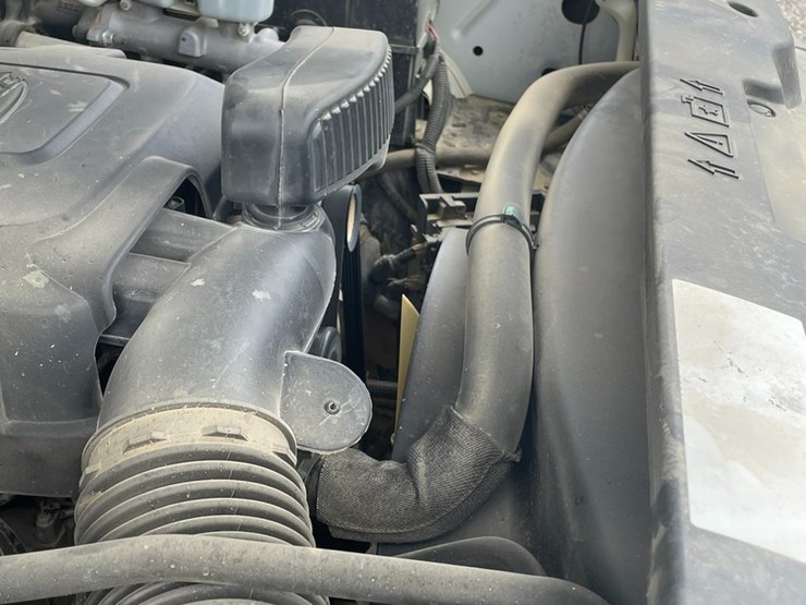 2012-chevrolet-2500-image-47