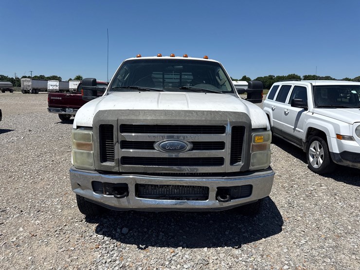 2008-ford-f350-image-3
