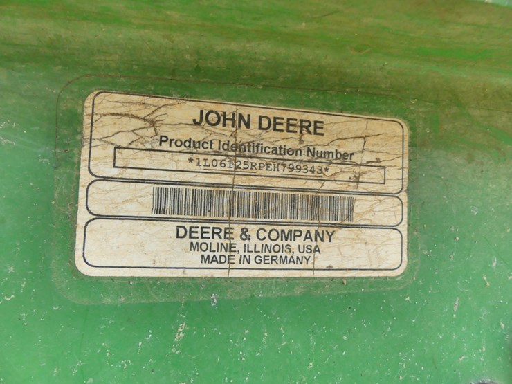 john-deere-6125r-image-13