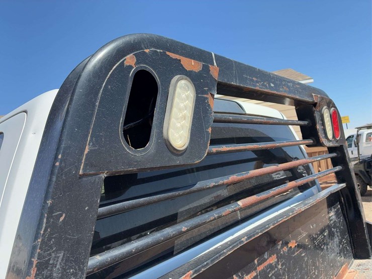 2015-ram-3500-laramie-image-16