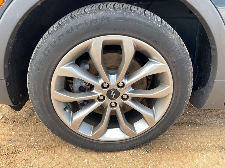 2019-lincoln-mkc-4-door-mpv-(105,085-miles)-image-19