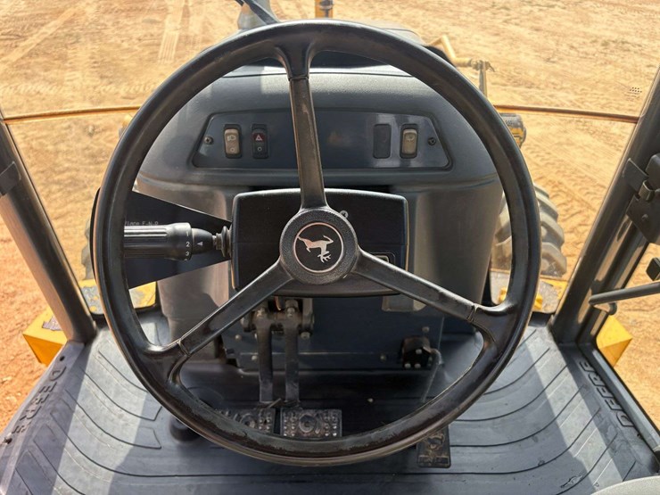 deere-310sg-image-20