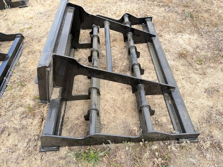 #609-•-mini-skid-steer-land-leveler-image-3