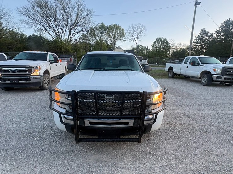 #23969-•-2011-chevrolet-silverado-4x4-pickup-vin:-1gcnkpea1bz146545-image-13