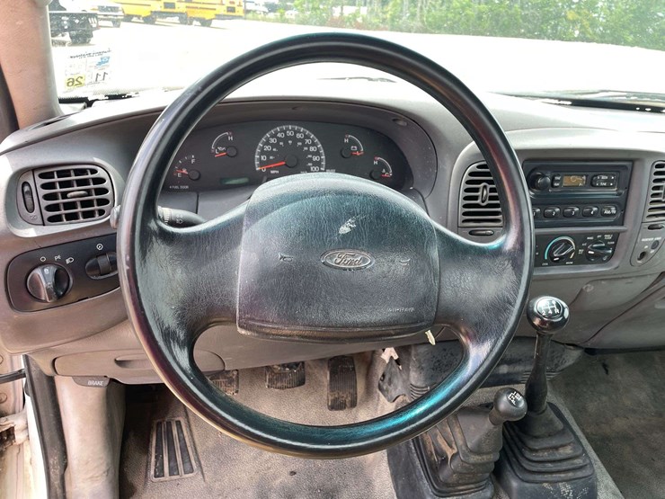 2000-ford-2000-image-11