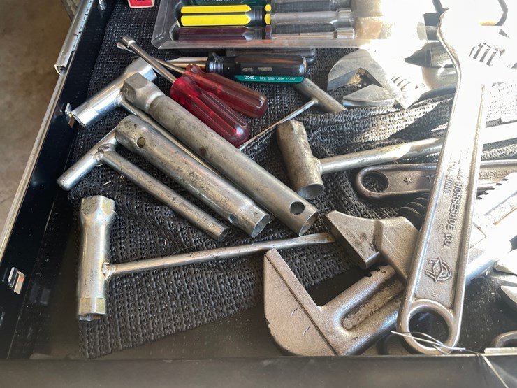 #1823-•-small-handled-tools-image-5