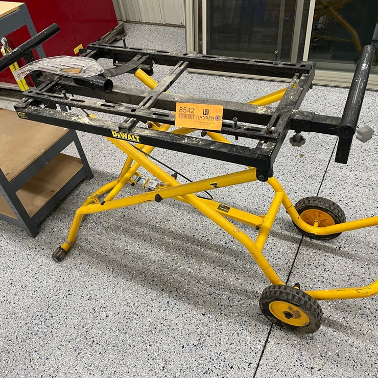 #8542 • DeWalt Rolling Miter Saw Stand