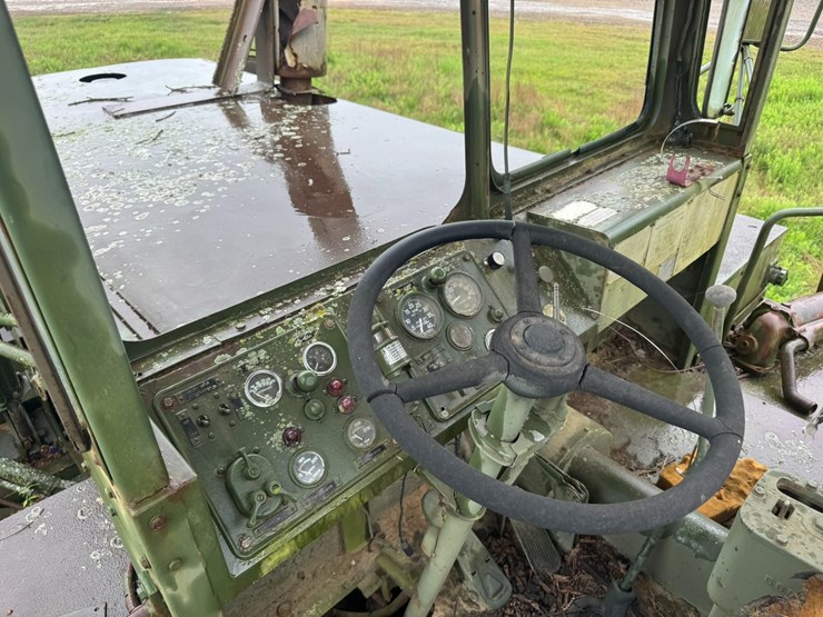 #23990-•-inop-michigan-290-scraper-tractor-dozer-image-40