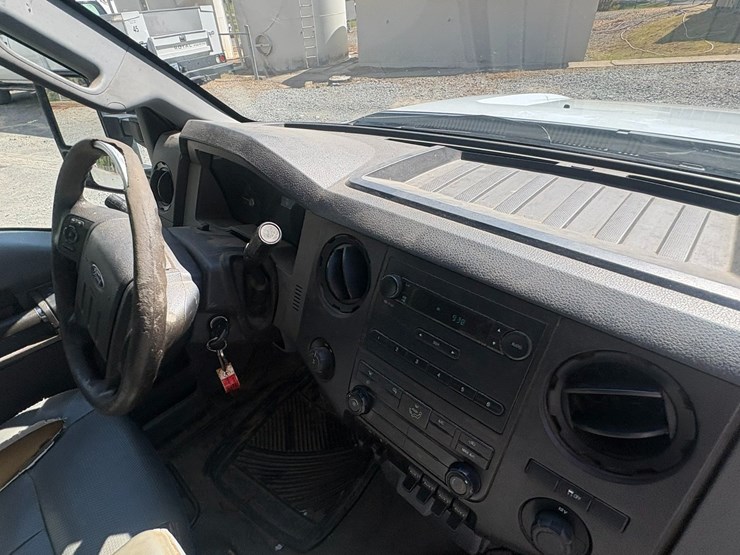 2012-ford-f350-image-56