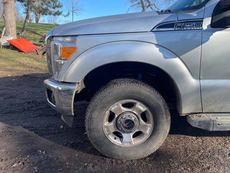 2013-ford-f250-xlt-image-9