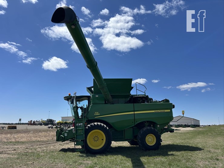 2016-john-deere-s680-image-141