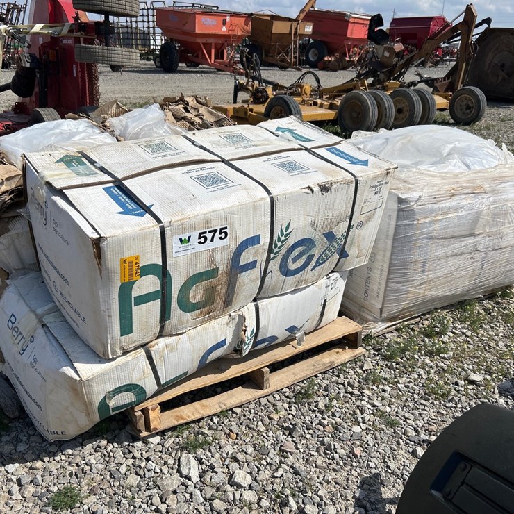 #41943 • (4) Boxes AgFlex Grain Bags INV# 41943