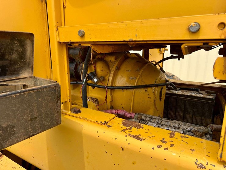 deere-670b-image-10