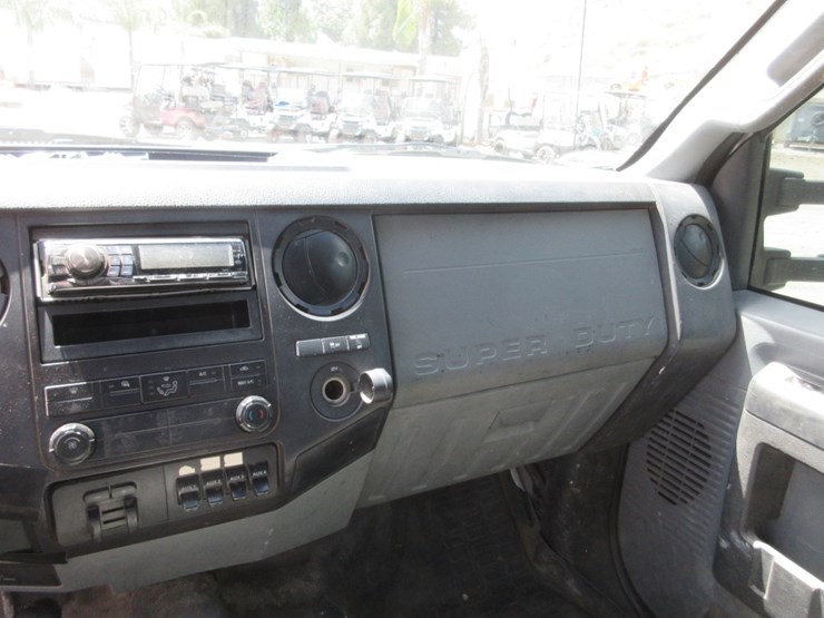 2012-ford-f350-image-8