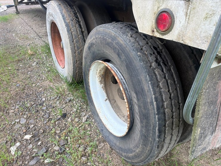 #23995-•-somerset-43'-t/a-aluminum-chip-trailer-vin:-1s94a4821ym00624-image-5